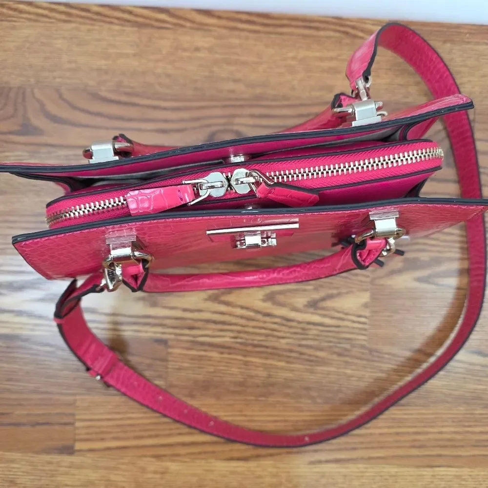 NWT Guess Pink Stephi Croc Embossed Faux Leather Satchel Medium